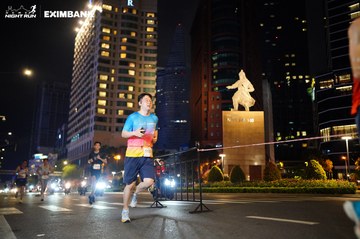 HO CHI MINH CITY NIGHT RUN EXIMBANK 2024 - Ảnh #1989464