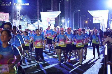 HO CHI MINH CITY NIGHT RUN EXIMBANK 2024 - Ảnh #1971976