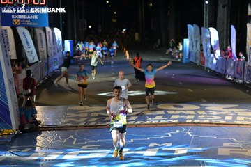 HO CHI MINH CITY NIGHT RUN EXIMBANK 2024 - Ảnh #2026461