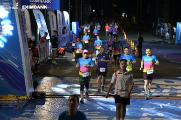 HO CHI MINH CITY NIGHT RUN EXIMBANK 2024 - Ảnh #2034020