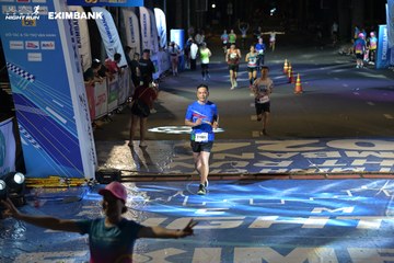 HO CHI MINH CITY NIGHT RUN EXIMBANK 2024 - Ảnh #2033083
