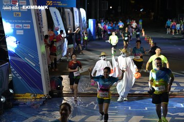 HO CHI MINH CITY NIGHT RUN EXIMBANK 2024 - Ảnh #2032808