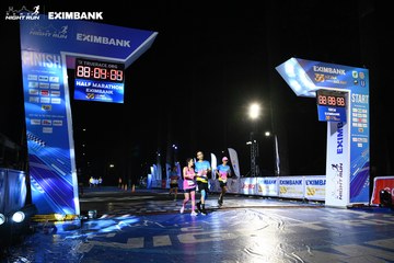 HO CHI MINH CITY NIGHT RUN EXIMBANK 2024 - Ảnh #2063190