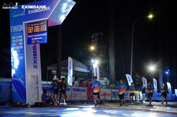 HO CHI MINH CITY NIGHT RUN EXIMBANK 2024 - Ảnh #2035158