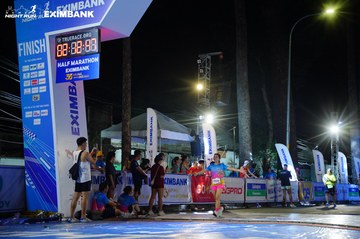 HO CHI MINH CITY NIGHT RUN EXIMBANK 2024 - Ảnh #2033470