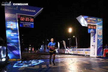 HO CHI MINH CITY NIGHT RUN EXIMBANK 2024 - Ảnh #2059429