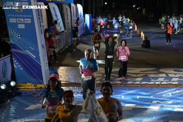 HO CHI MINH CITY NIGHT RUN EXIMBANK 2024 - Ảnh #2032107