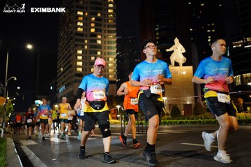 HO CHI MINH CITY NIGHT RUN EXIMBANK 2024 - Ảnh #1990667