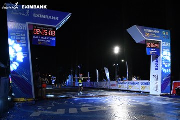 HO CHI MINH CITY NIGHT RUN EXIMBANK 2024 - Ảnh #2060225