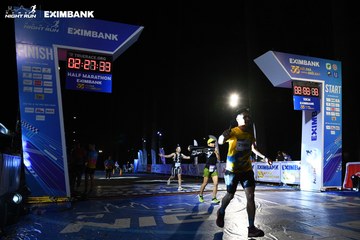 HO CHI MINH CITY NIGHT RUN EXIMBANK 2024 - Ảnh #2063397