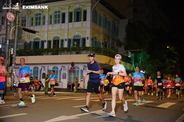 HO CHI MINH CITY NIGHT RUN EXIMBANK 2024 - Ảnh #2032238