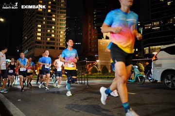 HO CHI MINH CITY NIGHT RUN EXIMBANK 2024 - Ảnh #1990237