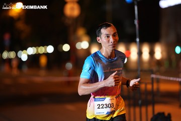 HO CHI MINH CITY NIGHT RUN EXIMBANK 2024 - Ảnh #2159104