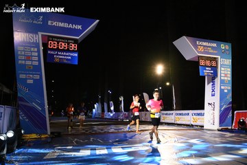 HO CHI MINH CITY NIGHT RUN EXIMBANK 2024 - Ảnh #2063675