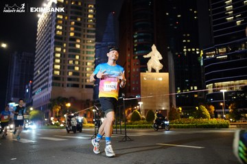 HO CHI MINH CITY NIGHT RUN EXIMBANK 2024 - Ảnh #1989506