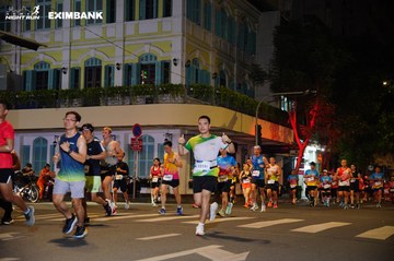 HO CHI MINH CITY NIGHT RUN EXIMBANK 2024 - Ảnh #2031546