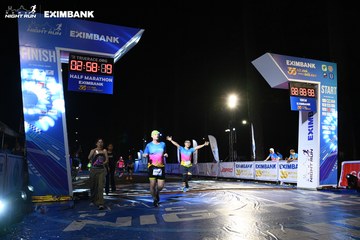HO CHI MINH CITY NIGHT RUN EXIMBANK 2024 - Ảnh #2060125