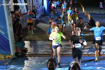 HO CHI MINH CITY NIGHT RUN EXIMBANK 2024 - Ảnh #2028062