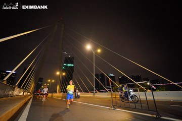 HO CHI MINH CITY NIGHT RUN EXIMBANK 2024 - Ảnh #2026115