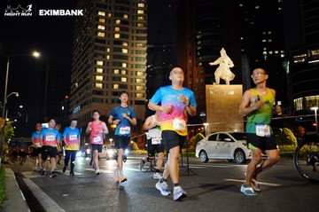 HO CHI MINH CITY NIGHT RUN EXIMBANK 2024 - Ảnh #1989914