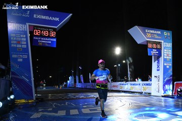 HO CHI MINH CITY NIGHT RUN EXIMBANK 2024 - Ảnh #2063607
