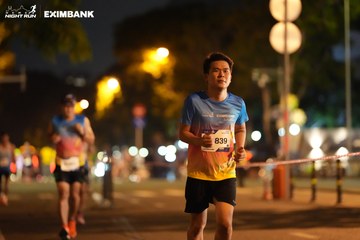 HO CHI MINH CITY NIGHT RUN EXIMBANK 2024 - Ảnh #2160181