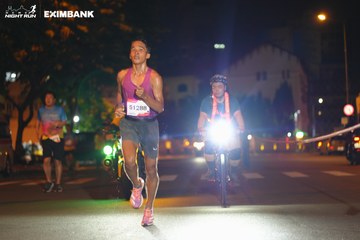 HO CHI MINH CITY NIGHT RUN EXIMBANK 2024 - Ảnh #2032264