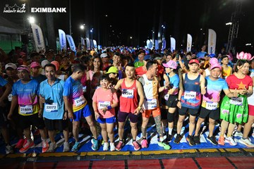 HO CHI MINH CITY NIGHT RUN EXIMBANK 2024 - Ảnh #1970087