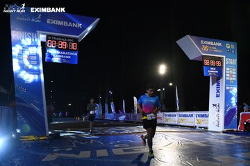 HO CHI MINH CITY NIGHT RUN EXIMBANK 2024 - Ảnh #2060446