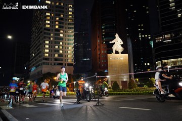 HO CHI MINH CITY NIGHT RUN EXIMBANK 2024 - Ảnh #1990222