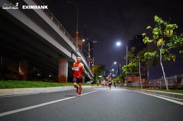 HO CHI MINH CITY NIGHT RUN EXIMBANK 2024 - Ảnh #1988682