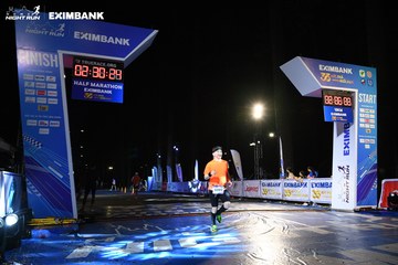 HO CHI MINH CITY NIGHT RUN EXIMBANK 2024 - Ảnh #2065649