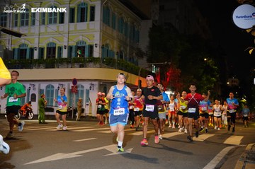 HO CHI MINH CITY NIGHT RUN EXIMBANK 2024 - Ảnh #2032129