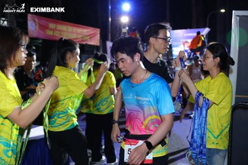 HO CHI MINH CITY NIGHT RUN EXIMBANK 2024 - Ảnh #2012361