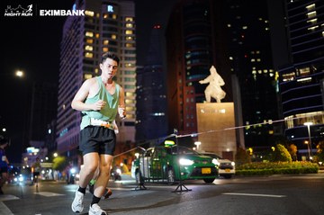 HO CHI MINH CITY NIGHT RUN EXIMBANK 2024 - Ảnh #1990041