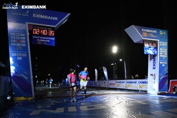 HO CHI MINH CITY NIGHT RUN EXIMBANK 2024 - Ảnh #2061402