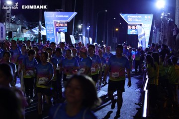 HO CHI MINH CITY NIGHT RUN EXIMBANK 2024 - Ảnh #1971992