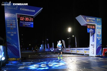 HO CHI MINH CITY NIGHT RUN EXIMBANK 2024 - Ảnh #2060684