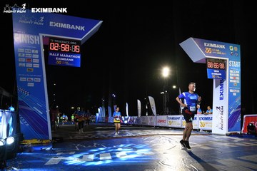 HO CHI MINH CITY NIGHT RUN EXIMBANK 2024 - Ảnh #2059963
