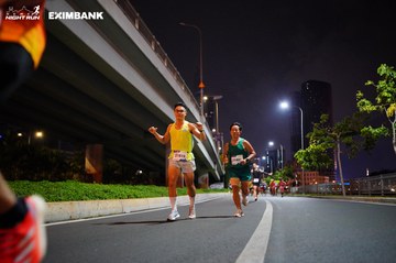 HO CHI MINH CITY NIGHT RUN EXIMBANK 2024 - Ảnh #1988741