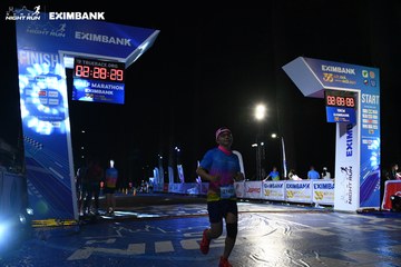 HO CHI MINH CITY NIGHT RUN EXIMBANK 2024 - Ảnh #2064263