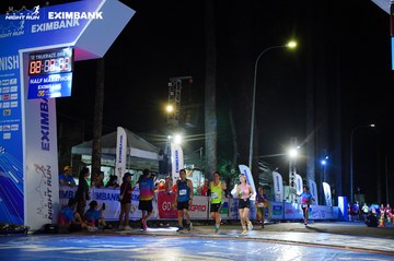 HO CHI MINH CITY NIGHT RUN EXIMBANK 2024 - Ảnh #2033279