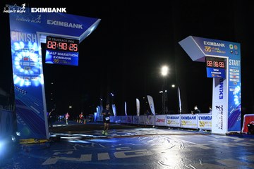 HO CHI MINH CITY NIGHT RUN EXIMBANK 2024 - Ảnh #2061205