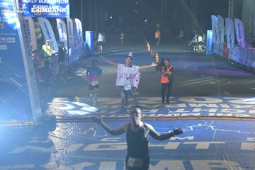 HO CHI MINH CITY NIGHT RUN EXIMBANK 2024 - Ảnh #2026713