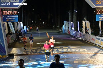 HO CHI MINH CITY NIGHT RUN EXIMBANK 2024 - Ảnh #2029753
