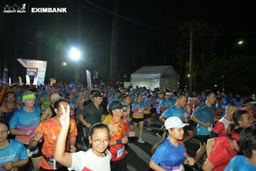 HO CHI MINH CITY NIGHT RUN EXIMBANK 2024 - Ảnh #1970775