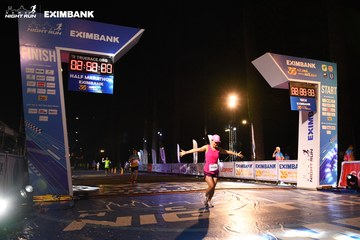 HO CHI MINH CITY NIGHT RUN EXIMBANK 2024 - Ảnh #2060386