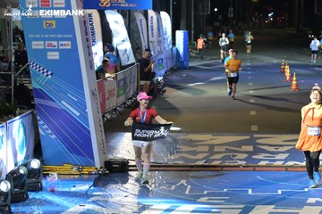 HO CHI MINH CITY NIGHT RUN EXIMBANK 2024 - Ảnh #2028931