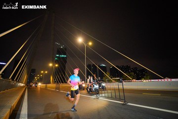 HO CHI MINH CITY NIGHT RUN EXIMBANK 2024 - Ảnh #2024011
