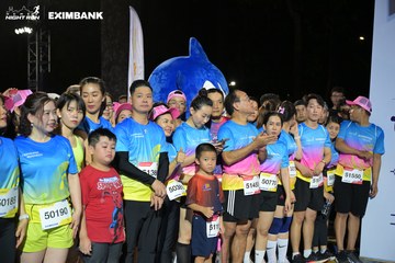 HO CHI MINH CITY NIGHT RUN EXIMBANK 2024 - Ảnh #1972098